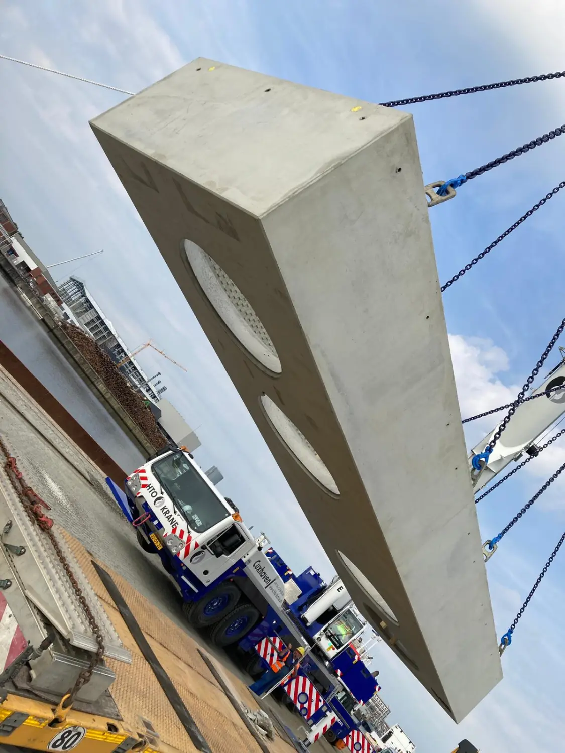 Asotic Bau GmbH - Bauvorhaben bei der BV Arge Elbehafen LNG, Brunsbüttel